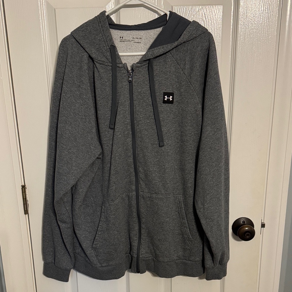 Under Armour Men's Charcoal Zip-Up Sweater Size XL